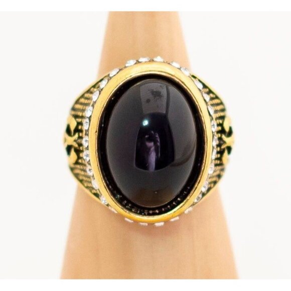 Vintage Medieval Gold King Ring Size 7 1/2 - T1 - Picture 2 of 3